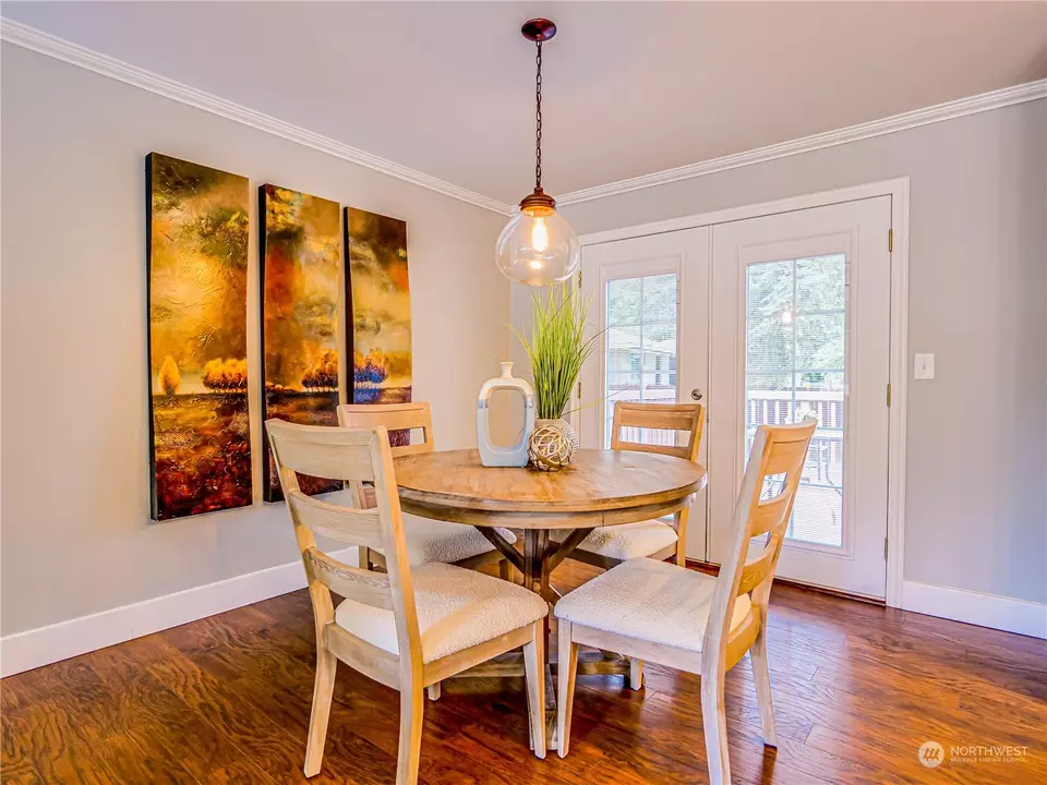 Dining - 1707 196th Pl, Lynnwood, WA 98036 photo 1 of 1