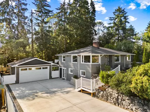 16421 11th Ave SW, Burien, WA 98166