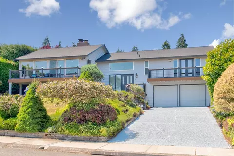 2509 171st Ave SE, Bellevue, WA 98008