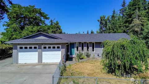 16931 52nd Ave W, Lynnwood, WA 98037