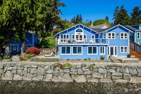 9315 N Harborview Dr, Gig Harbor, WA 98332