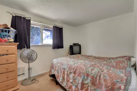 4109 220th St E, Spanaway, WA 98387 photo 16