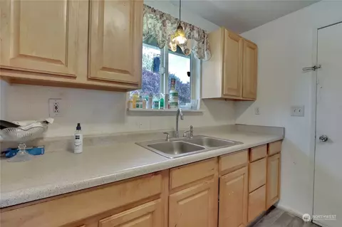 4109 220th St E, Spanaway, WA 98387 photo 9