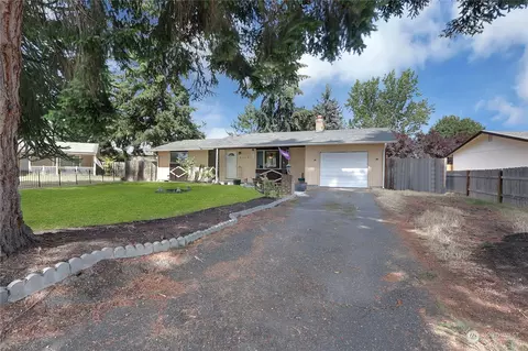 4109 220th St E, Spanaway, WA 98387