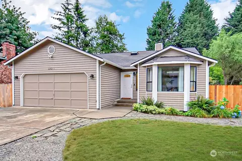 22011 SE 266th Pl, Maple Valley, WA 98038