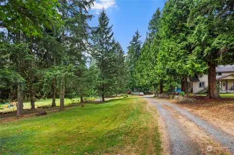 Exterior - 23108 35th Ave SE, Bothell, WA 98021 photo 10 of 12