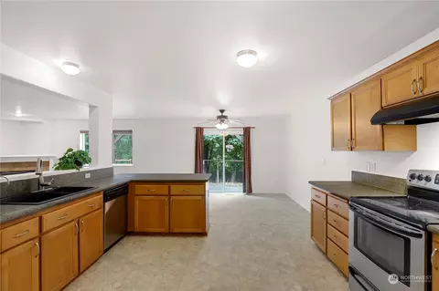 5600 55th Loop SE, Olympia, WA 98513 photo 9