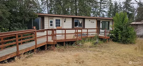 708 N Ridge St, Chewelah, WA 99109