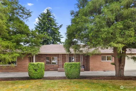 2860 Roosevelt Ave, Enumclaw, WA 98022