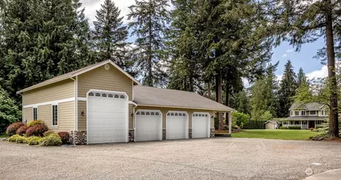33926 102nd Ave S, Roy, WA 98580