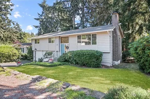 7415 NE 120th St, Kirkland, WA 98034