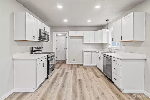 150 17th Ave, Longview, WA 98632 photo 5