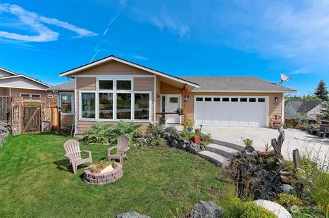 1414 Rook Dr, Port Angeles, WA 98362