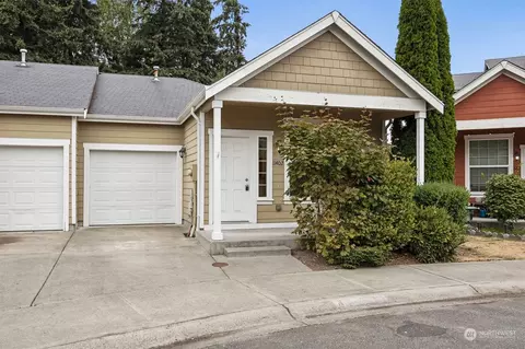 11402 6th Ave E, Tacoma, WA 98445