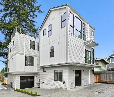 1035 NE 98th St #B, Seattle, WA 98115