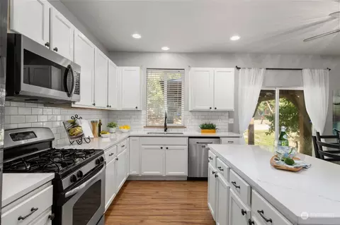 2968 Gerard Pl E, Bremerton, WA 98310 photo 13