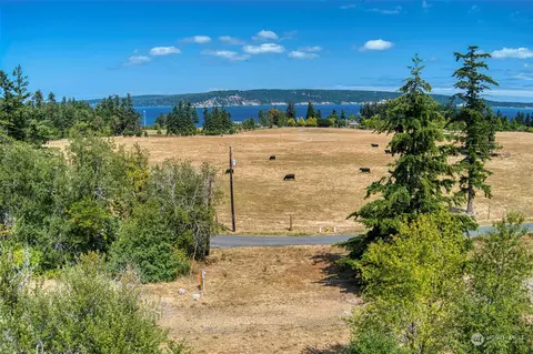 111 Daisey King Ln, Sequim, WA 98382