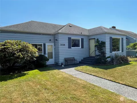 3026 Sumner Ave, Hoquiam, WA 98550