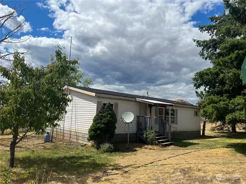 813 Conconully Rd, Okanogan, WA 98840