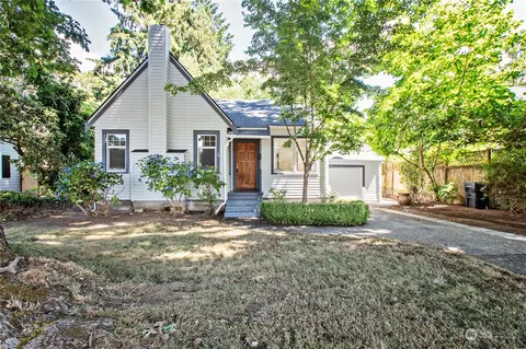 3122 Maringo Rd SE, Olympia, WA 98501