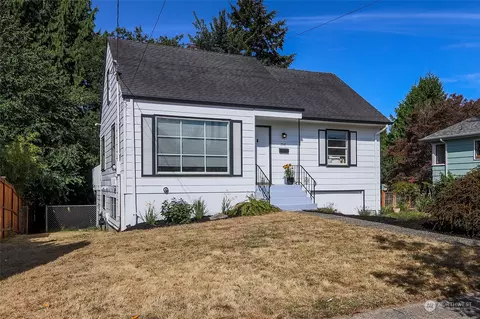 7547 11th Ave NW, Seattle, WA 98117