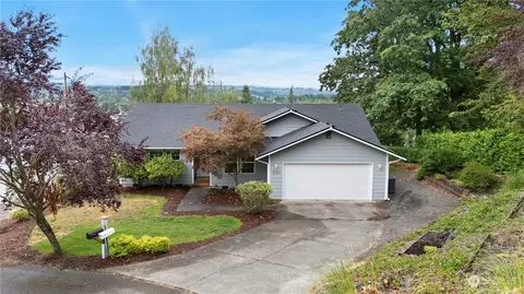 220 SE Winchester Hill Dr, Chehalis, WA 98532