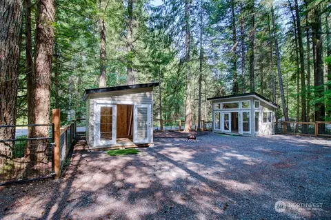 307 6 Schinn Canyon Dr, Deming, WA 98244