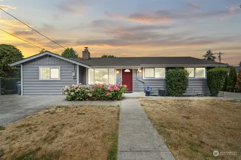 909 98th St S, Tacoma, WA 98444