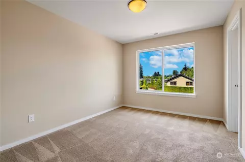 Bedroom - 4111 171st St SE, Bothell, WA 98012 photo 4 of 4