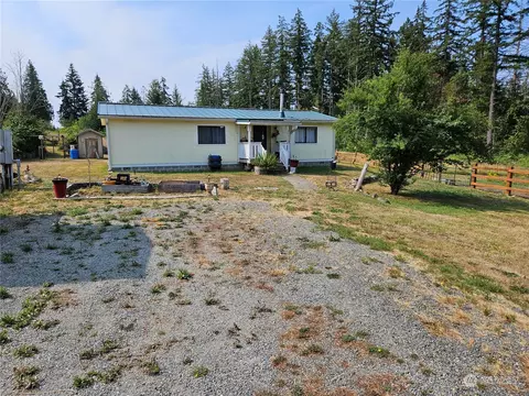 606 330th St S, Roy, WA 98580