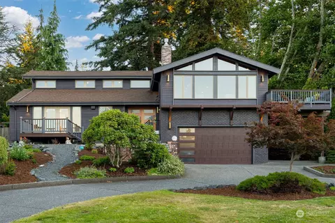 242 Bayside Rd, Bellingham, WA 98225