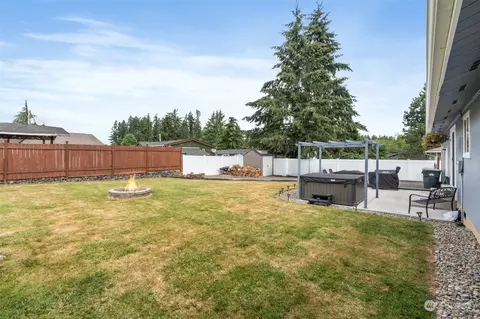 Exterior - 539 3rd Ave NW, Chehalis, WA 98532 photo 7 of 8