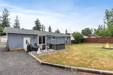 Exterior - 539 3rd Ave NW, Chehalis, WA 98532 photo 5 of 8