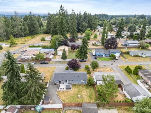 View/Area - 539 3rd Ave NW, Chehalis, WA 98532 photo 4 of 7