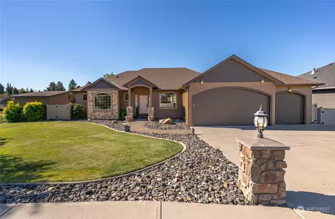 256 Lilly Ln, Wenatchee, WA 98801