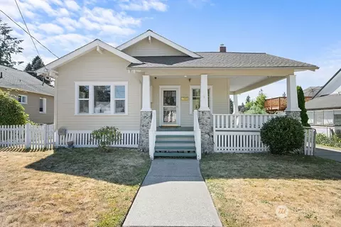 1520 S Adams St, Tacoma, WA 98405