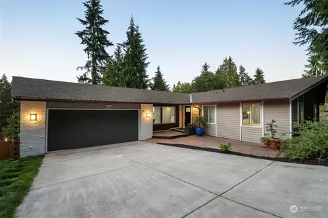 15628 SE 43rd St, Bellevue, WA 98006