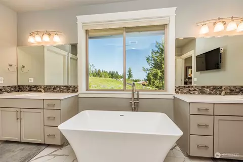 140 Tamerlane Loop, Sequim, WA 98382 photo 34