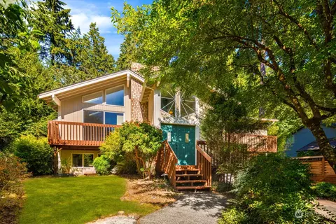 5901 53rd Ave NW, Gig Harbor, WA 98335