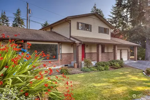 30641 28th Ave S, Federal Way, WA 98003