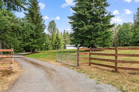 28910 SE 226th St, Maple Valley, WA 98038