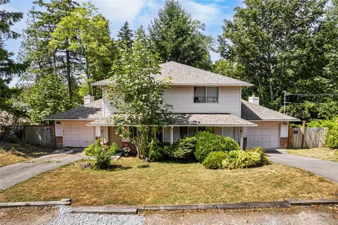 14808 44th Ave W #A&B, Lynnwood, WA 98087