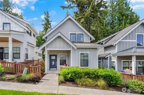 22723 SE 14th Ct #4, Sammamish, WA 98075