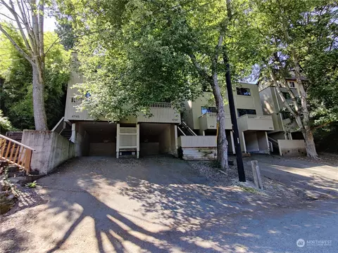 4745 Ravenna Ave NE, Seattle, WA 98105