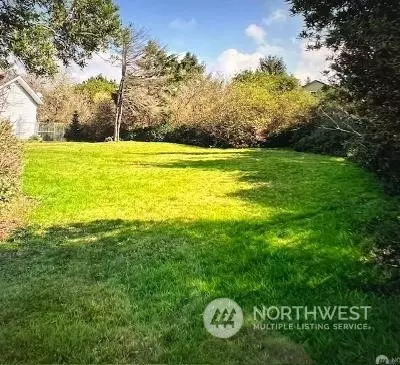 128 Frigate St NW, Ocean Shores, WA 98569