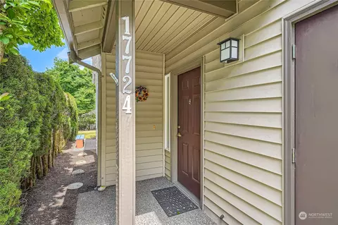 17724 134th Ln SE, Renton, WA 98058