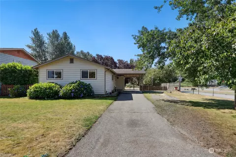 5824 132nd Pl NE, Marysville, WA 98271