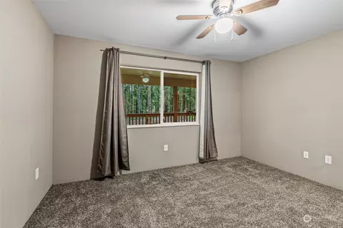 Bedroom - 249 Tara Ln, Vader, WA 98593 photo 4 of 4