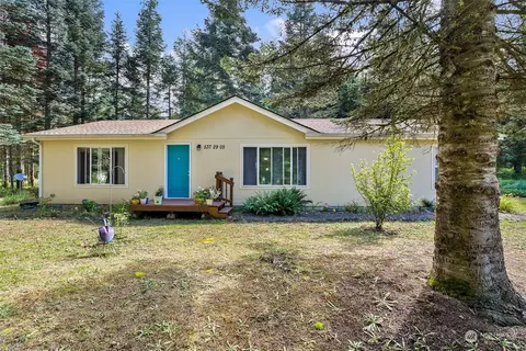 537 29 Larson Rd #5, Silver Creek, WA 98585