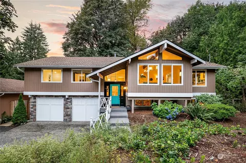 19007 181st Ave NE, Woodinville, WA 98077